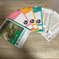 学校準備　ノート　クーピーなど