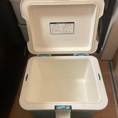 クーラーボックスの画像