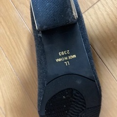 グレーパンプスL Lの画像
