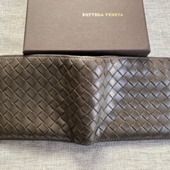 BOTTEGA VENETA 二つ折り財布の画像