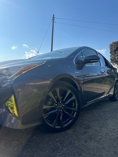 車のパーツ タイヤ、ホイール