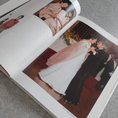 天皇皇后両陛下御成婚記念写真集の画像