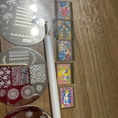 マニキュア28色、オマケ付きの画像