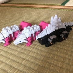 恐竜おもちゃの画像