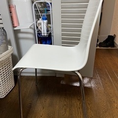 無料で差し上げます。椅子の画像