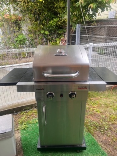 アメリカンBBQコンロ　シグネチャー 2バーナー(Signature 2burner)　チャーブロイル(Char-Broil)