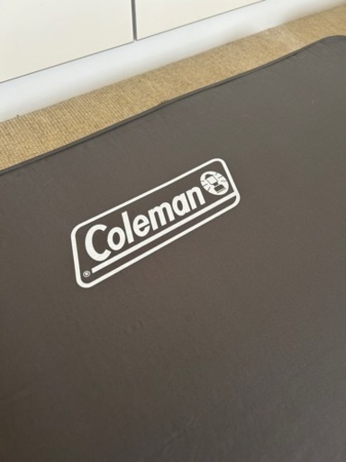 コールマンインフレーターマット