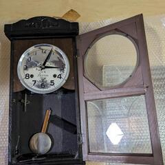 【交渉中】古い掛時計の画像