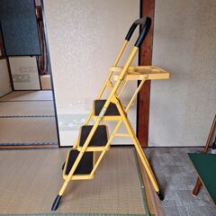 作業台付き　脚立　中古の画像