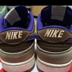 スニーカーの画像