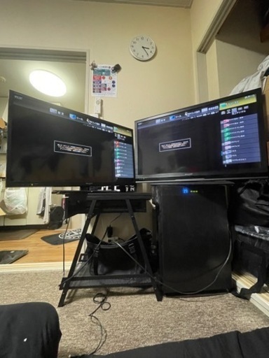 液晶テレビ2台
