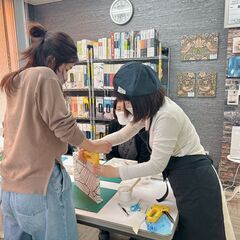 【水曜日はワークショップデー】壁紙で作るアートパネル‼　4月