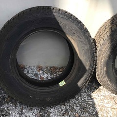 suzukiエスクードに履いていたブリジストンタイヤ「DUELER A/T」の画像