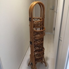 ラタンフラワースタンド 3連花台 の画像