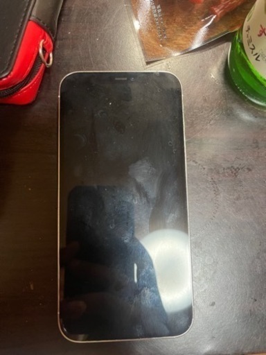 美品iPhone12ProMax箱ありまだ取引可能です！