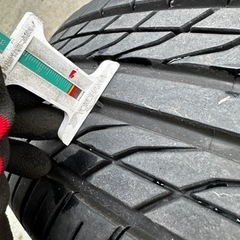 車のパーツ タイヤ、ホイールの画像