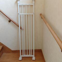 《交渉中》突っ張り棚　縦115(〜189)cm×横30cm
