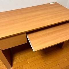 デスク　机　の画像