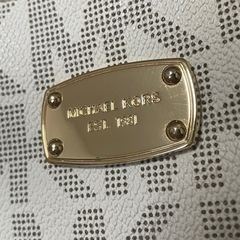 【最終価格】マイケルコース　MICHAEL KORS モノグラム　ショルダーバッグ　ブランドバッグ　 斜め掛け　靴/バッグ バッグ ショルダーバッグの画像