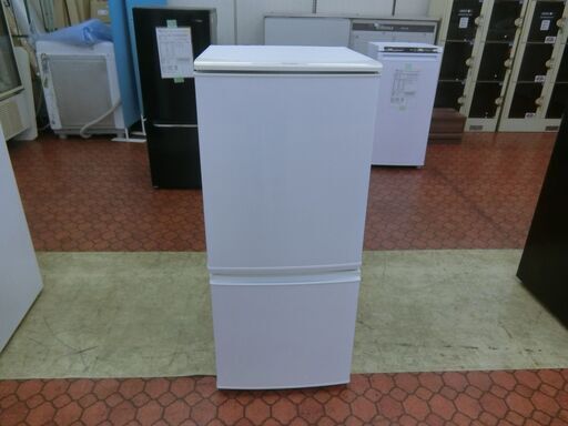 ID 173545　冷蔵庫２ドア　137L　シャープ　２０１５年　SJ-D14A