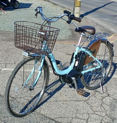 ブリヂストン　アシスタU DX（デラックス） 26サイズ　E.Xマリノブルー 中古美品（走行距離約３０ｋｍ）県内及び近県配達可能（送料相談）