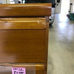 収納タンス（キズあり）の画像
