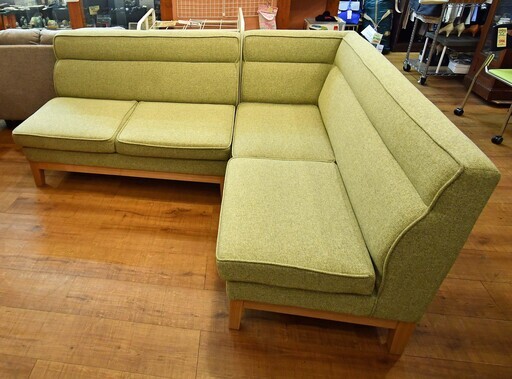 ●使用2か月！●近郊配送可(^^♪●リビングでもダイニングでも使えるソファ　中古品●相模原　横浜　神奈川●カウチソファ　リビングソファ