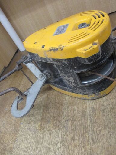 リョービ　RYOBI　WI-61C　電動ウインチ　リモコン付き　中古品　60ｋｇ　※線補修有り※　【ハンズクラフト宜野湾店】
