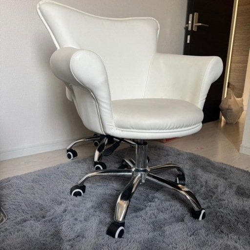 ネイルサロン　ガス圧チェア　家具 オフィス用家具 机