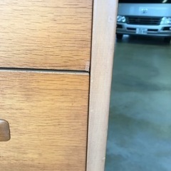 衣装棚（キズあり）の画像