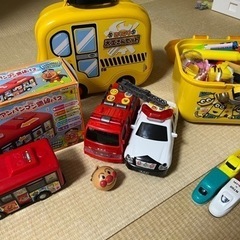 アンパンマン  おもちゃ ミニカーなどなど