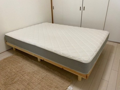 【決まりました】ニトリ ダブルサイズ ベッド(枠+マットレス)
