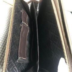 新品★ダンヒル dunhill★ラウンドファスナーバックの画像