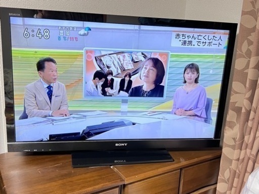 SONY製 3D対応40インチ液晶テレビ　BRAVIA KDL-40HX800