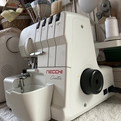 イタリアメーカーニッキ　ロックミシン2024年最新機種　の画像