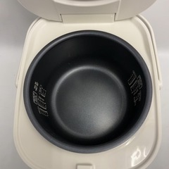 アイリスオーヤマ ジャー炊飯器 KS-RC21M10-W 1.0L 5.5合 2021年製の画像