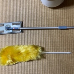 お話し中　フロアワイパー　ほこりとり用はたき