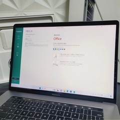 MacBook Pro Office &Photoshopなどの画像
