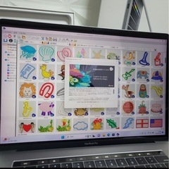 MacBook Pro Office &Photoshopなどの画像