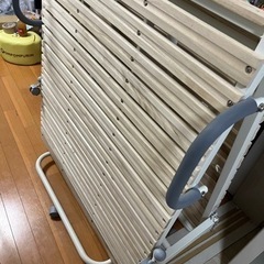 ベッドフレーム