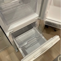 【値下げ】【早い者勝ち】【美品】家電 キッチン家電 冷蔵庫SJ-D18G-Wの画像