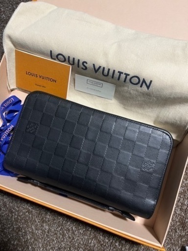 LOUIS VUITTONジッピーXLアンフィニセカンドバッグ