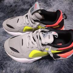 puma  スニーカー