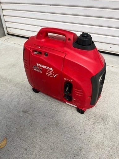 【美品】eu9i ホンダ 発電機 インバーター 正弦波 ポータブル　早い者勝ち