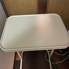  IKEA 家具 テーブル パソコンデスクの画像