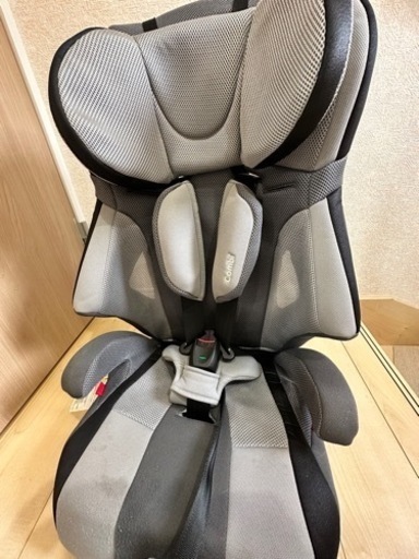 コンビ　ジュニアシート　2個セット