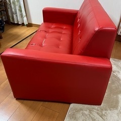 ソファ【破れ 傷 落書きあり】 の画像