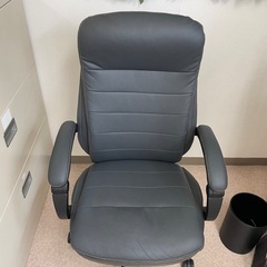 オフィスチェア　ニトリ　(OC708 エアリー BK)の画像