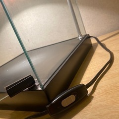 推しがさらに尊くなる…🕊️ライト付きディスプレイ棚の画像