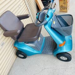 ★スズキ セニアカー★ 美品 バッテリー交換必要の為大特価 電動車いす ET4D 充電式バッテリー 家庭用コンセント 6速切り替え 自動ブレーキ シニアカーの画像